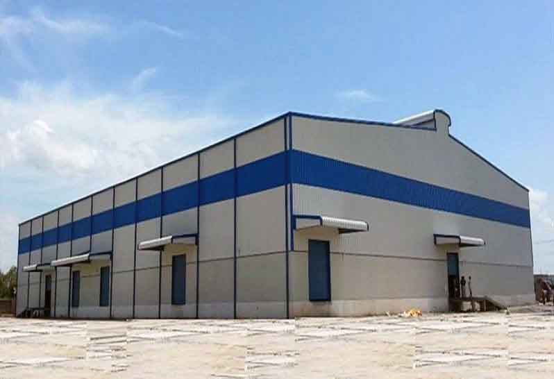 Tại sao nên chọn nhà thầu thi công nhà xưởng tiền chế uy tín?