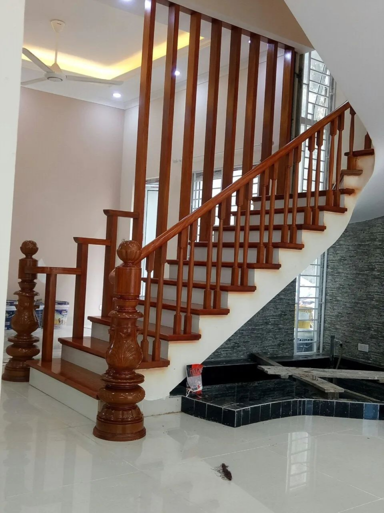 Lan can cầu thang bằng gỗ