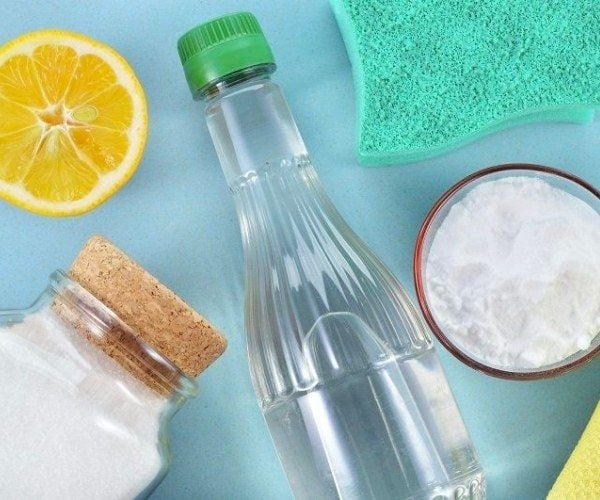 Cách tẩy vết bẩn bằng sản phẩm thương mại