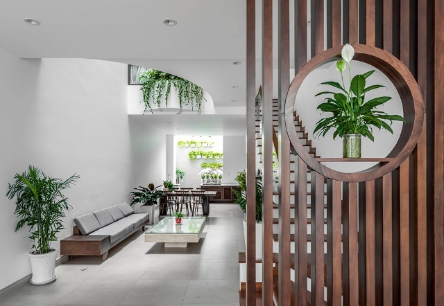 Thiết kế nhà phố chống nóng với màu sắc và sơn phù hợp
